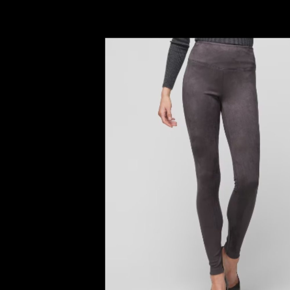 White House Black Market Runway Legging